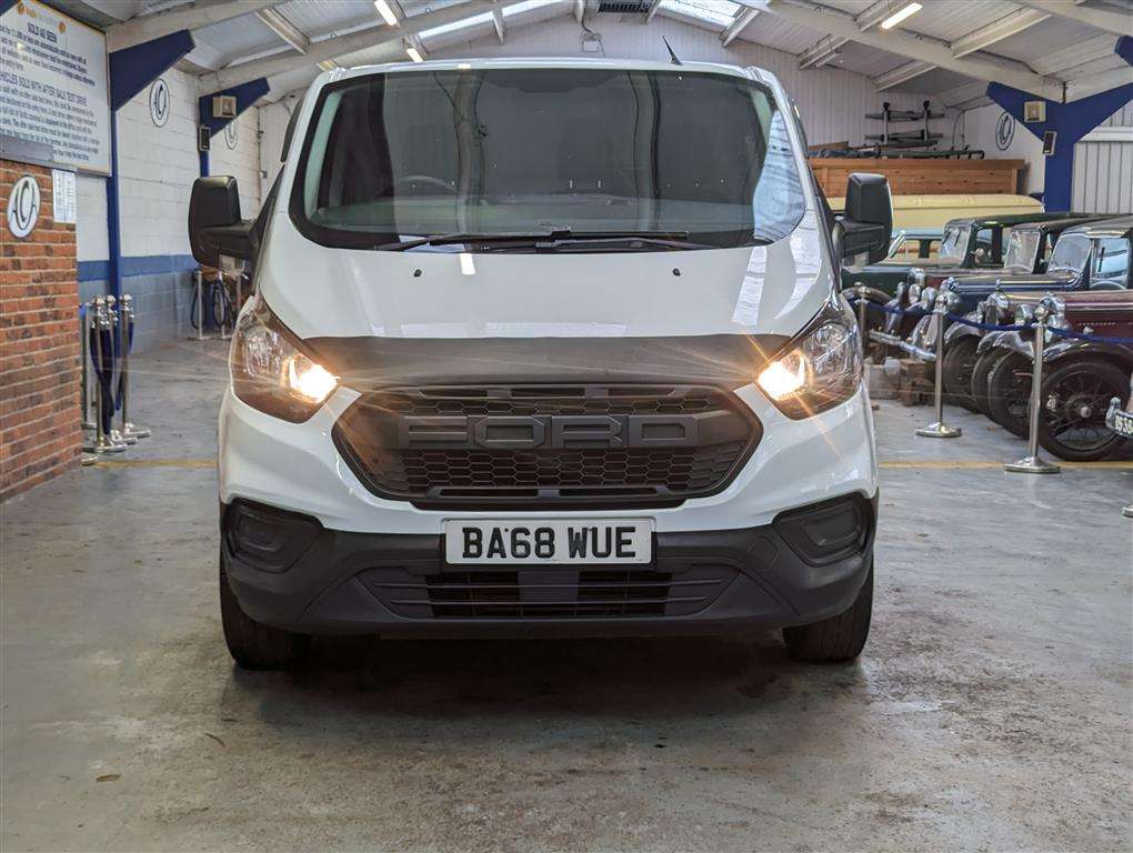 <p>2019 FORD TRANSIT CUSTOM 300 BASE</p>