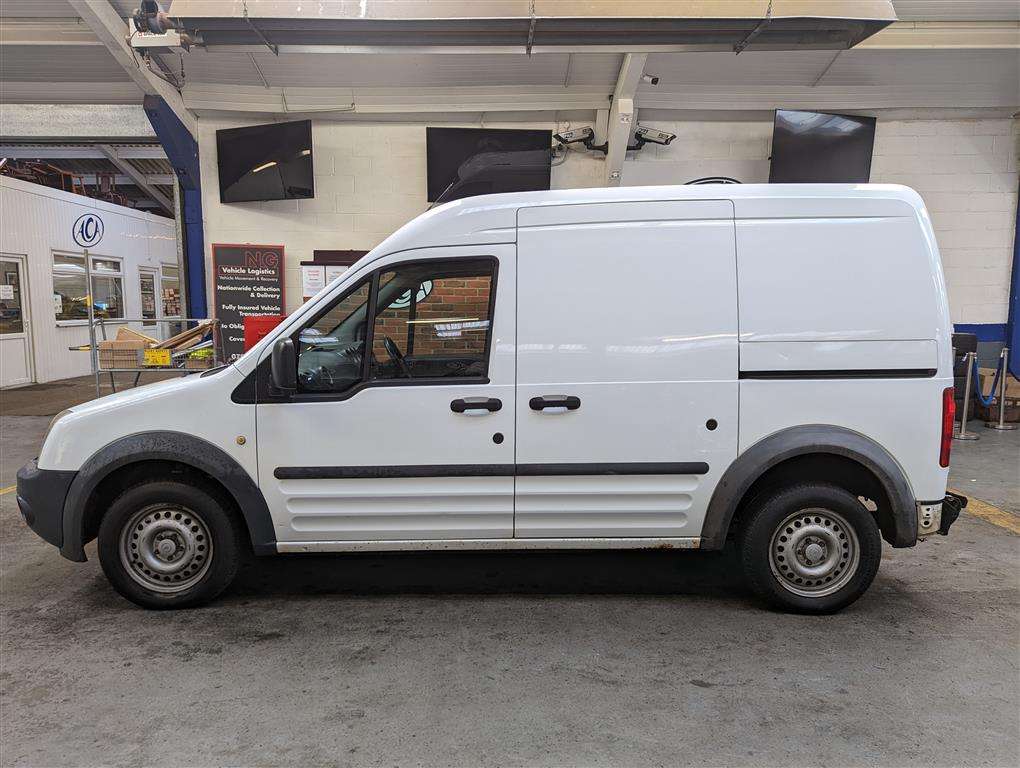 <p>2011 FORD TRAN CONNECT 90 T230</p>