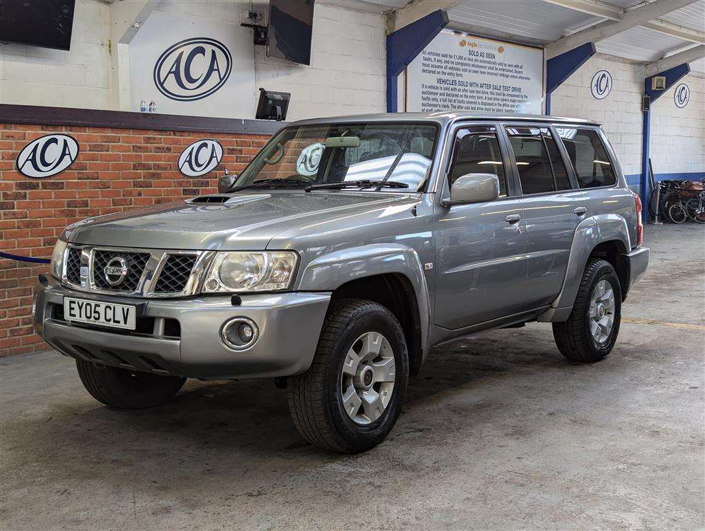 <p>2004 NISSAN PATROL 4X4</p>