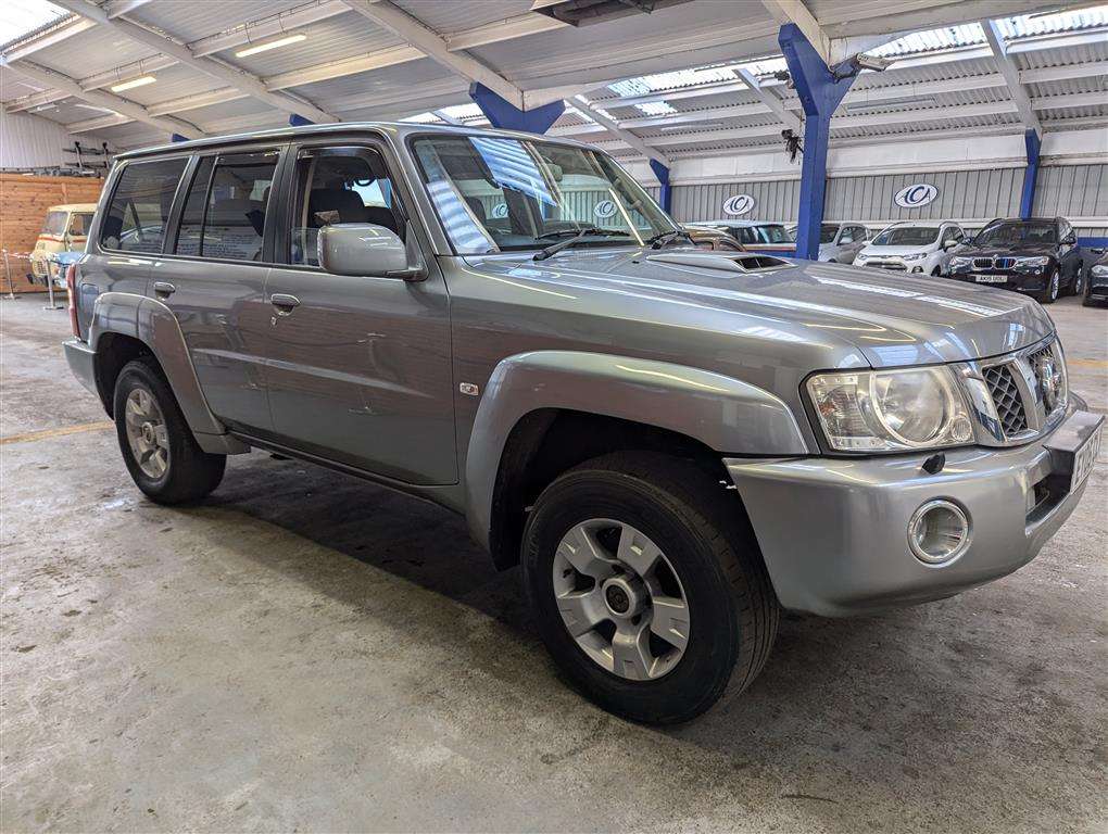 <p>2004 NISSAN PATROL 4X4</p>