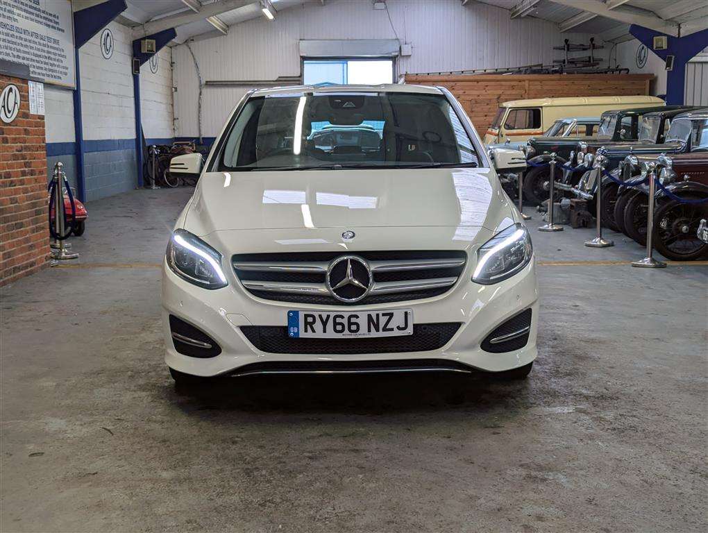 <p>2016 MERCEDES-BENZ B 220 SPORT PREMIUM D 4MA</p>