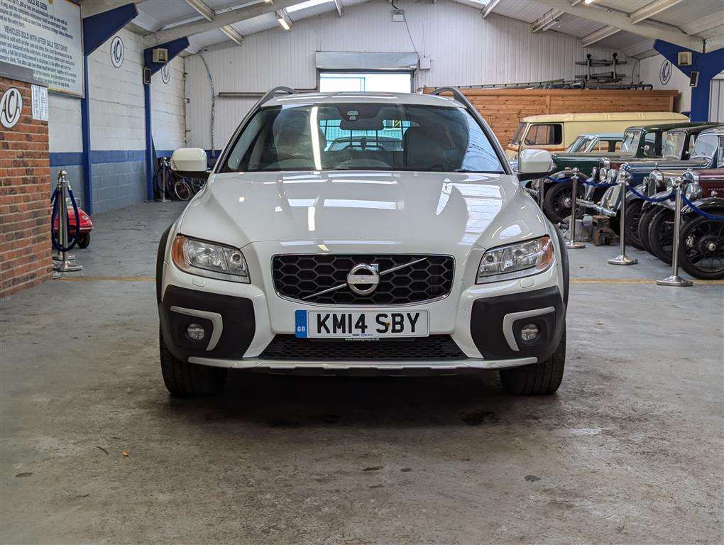 <p>2014 VOLVO XC70 SE NAV D5 AWD AUTO</p>