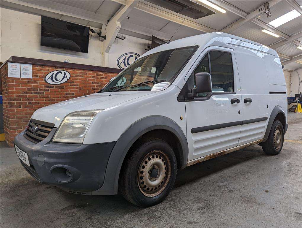 <p>2011 FORD TRAN CONNECT 90 T230</p>