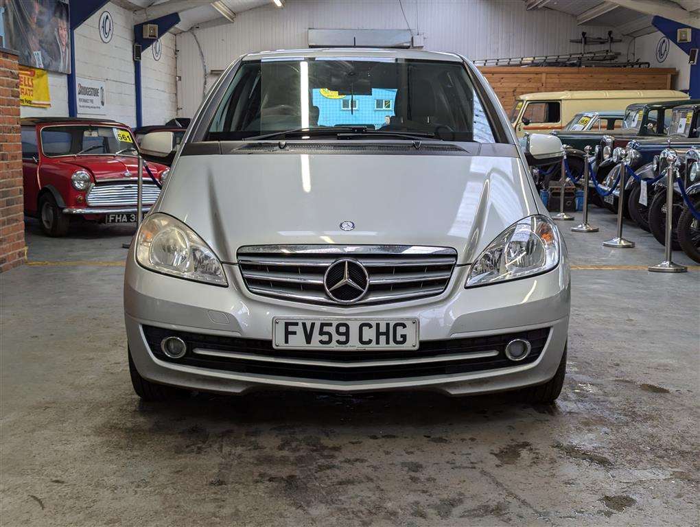 <p>2009 MERCEDES-BENZ A160 ELEGANCE SE CVT</p>