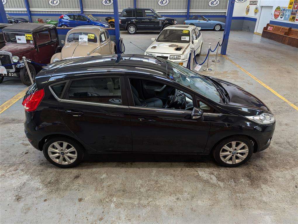 <p>2010 FORD FIESTA ZETEC</p>