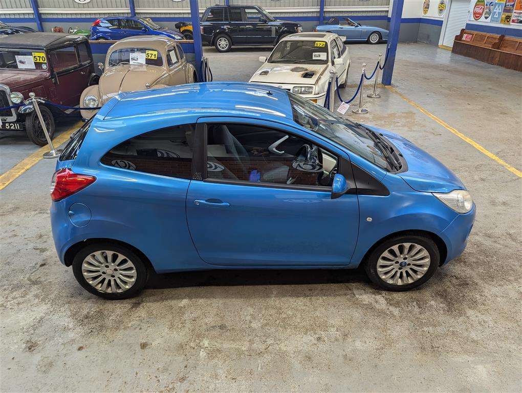 <p>2011 FORD KA ZETEC</p>