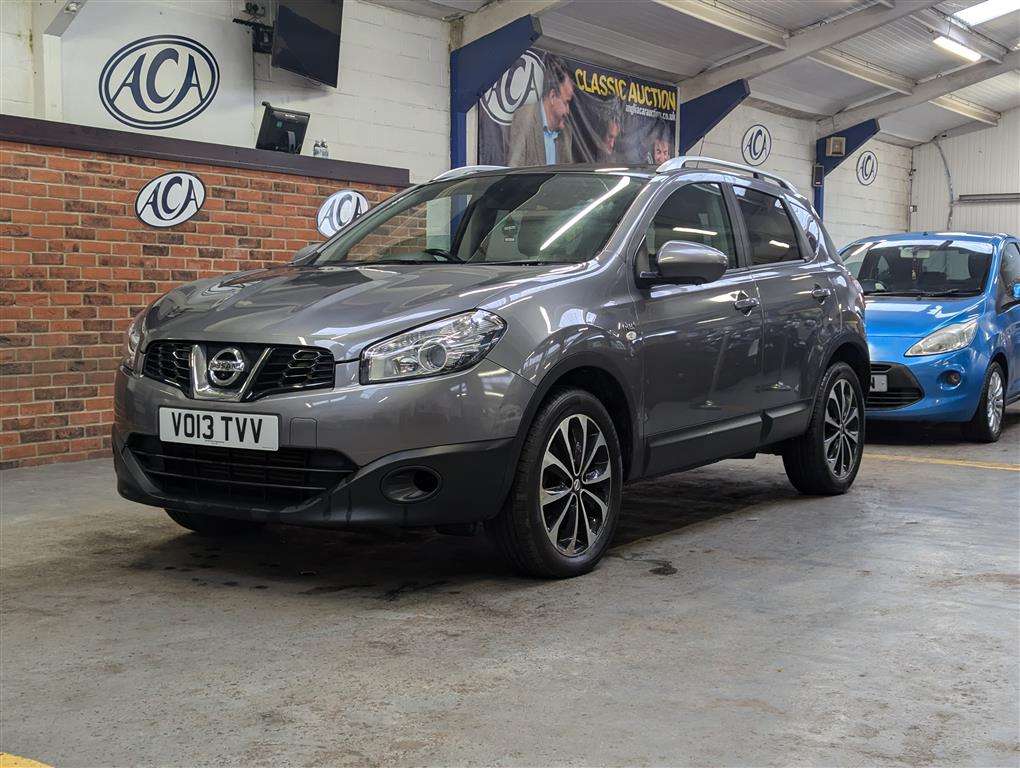 <p>2013 NISSAN QASHQAI N-TEC + DCI</p>