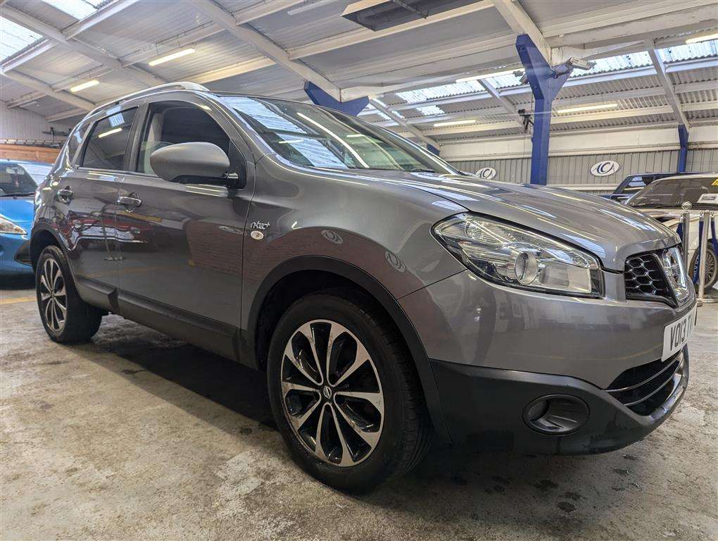 <p>2013 NISSAN QASHQAI N-TEC + DCI</p>