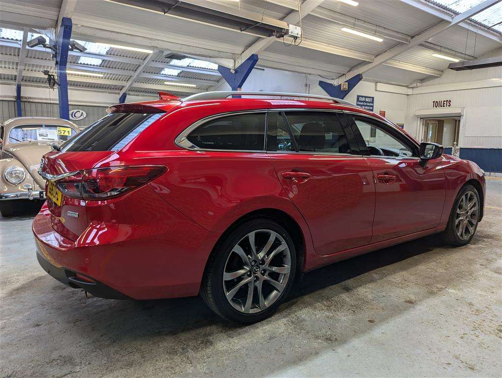 <p>2015 MAZDA 6 SPORT NAV D AUTO</p>