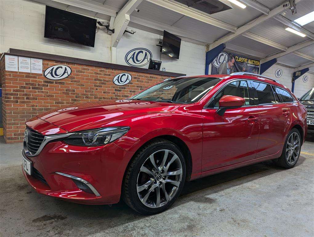 <p>2015 MAZDA 6 SPORT NAV D AUTO</p>