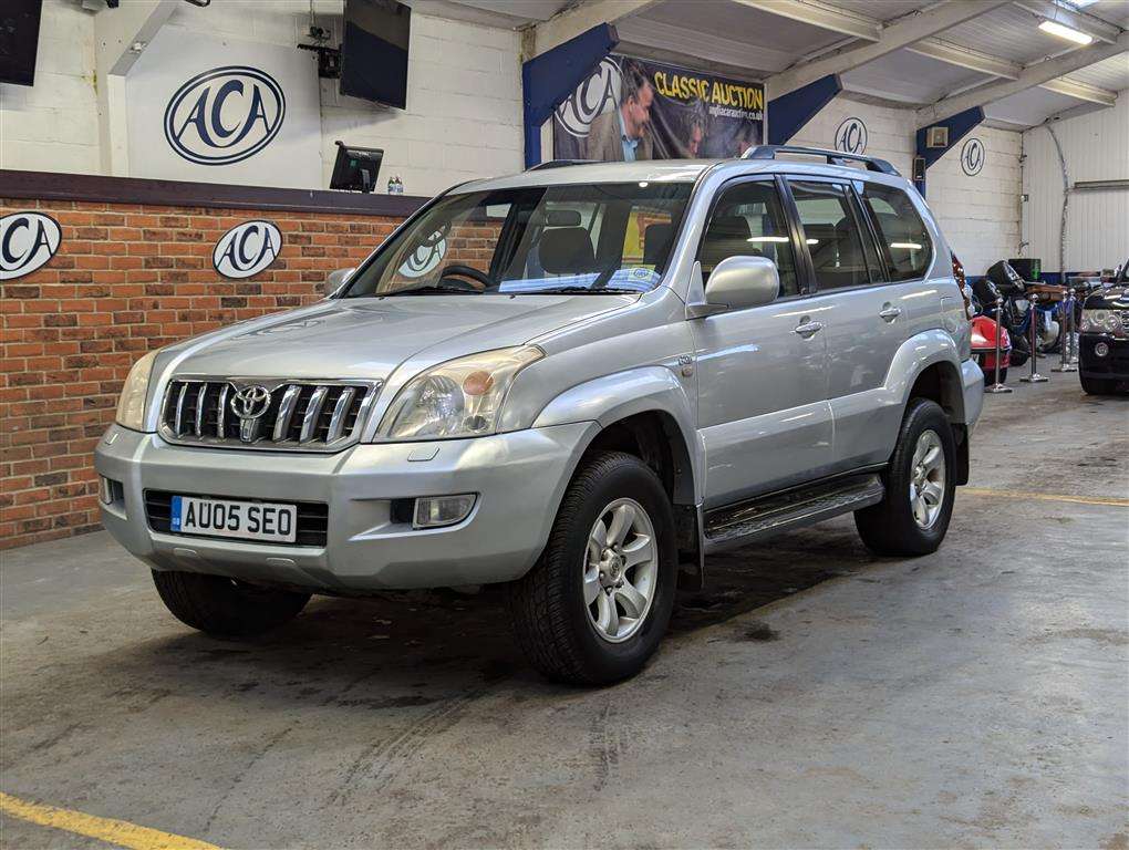 <p>2005 TOYOTA LANDCRUISER LC3 D-4D</p>