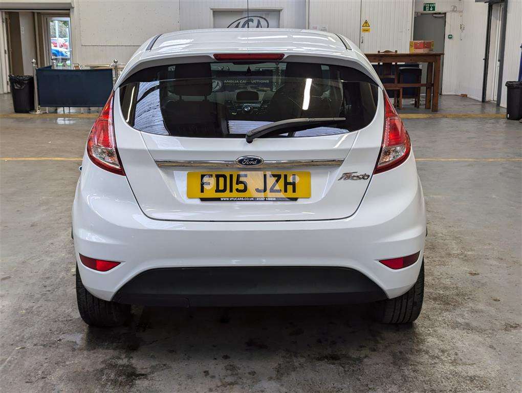 <p>2015 FORD FIESTA TITANIUM TDCI</p>