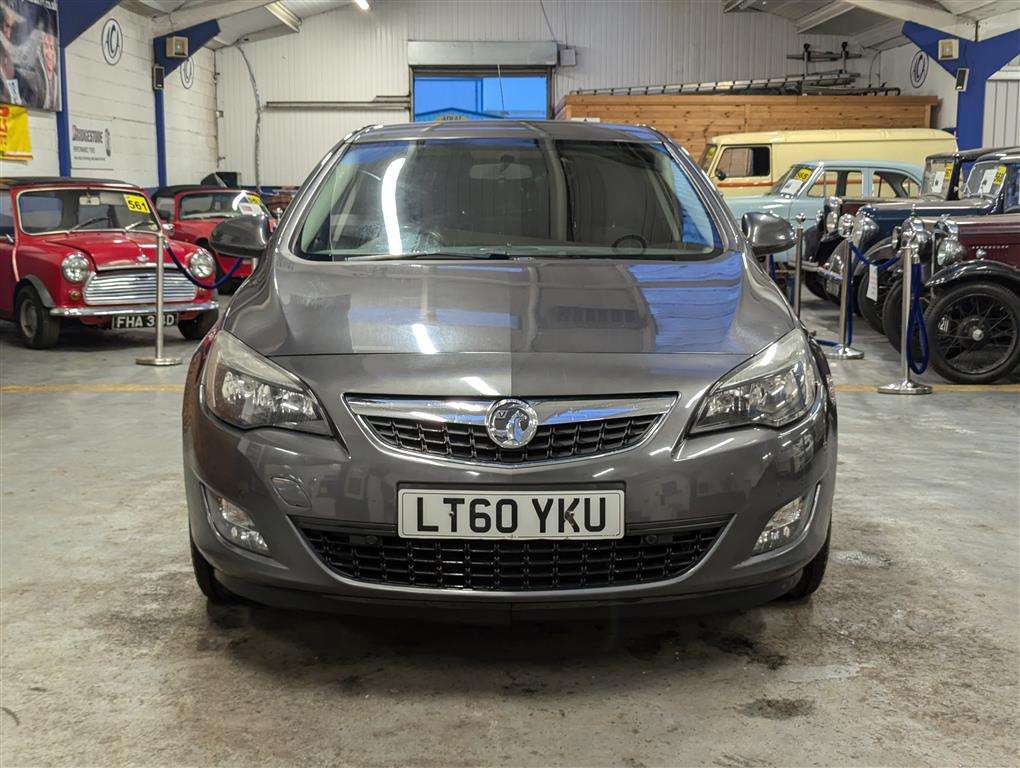 <p>2010 VAUXHALL ASTRA SRI</p>