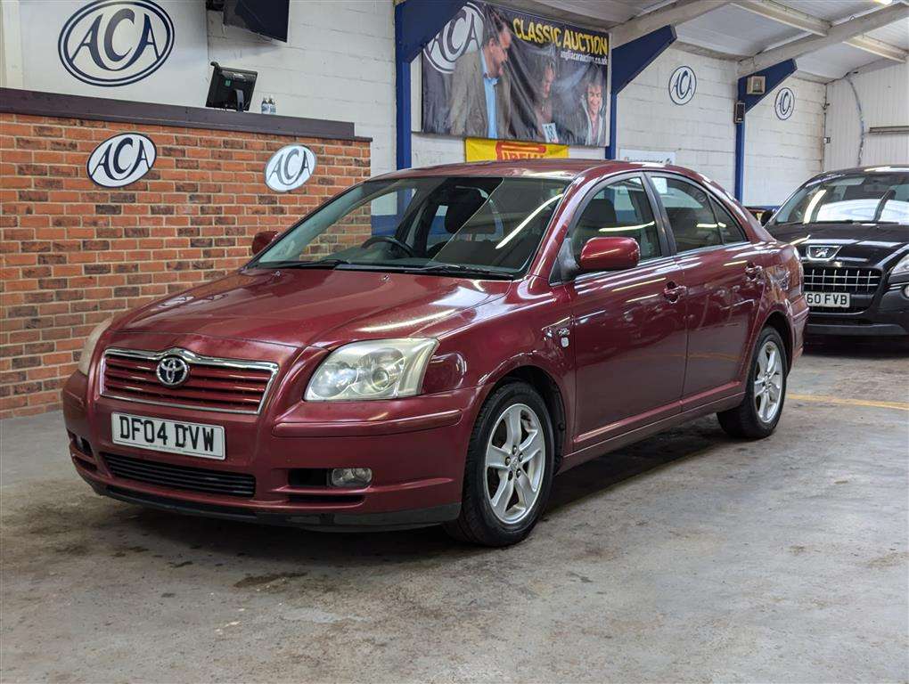 <p>2004 TOYOTA AVENSIS T3-X D-4D</p>