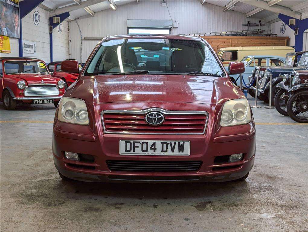 <p>2004 TOYOTA AVENSIS T3-X D-4D</p>