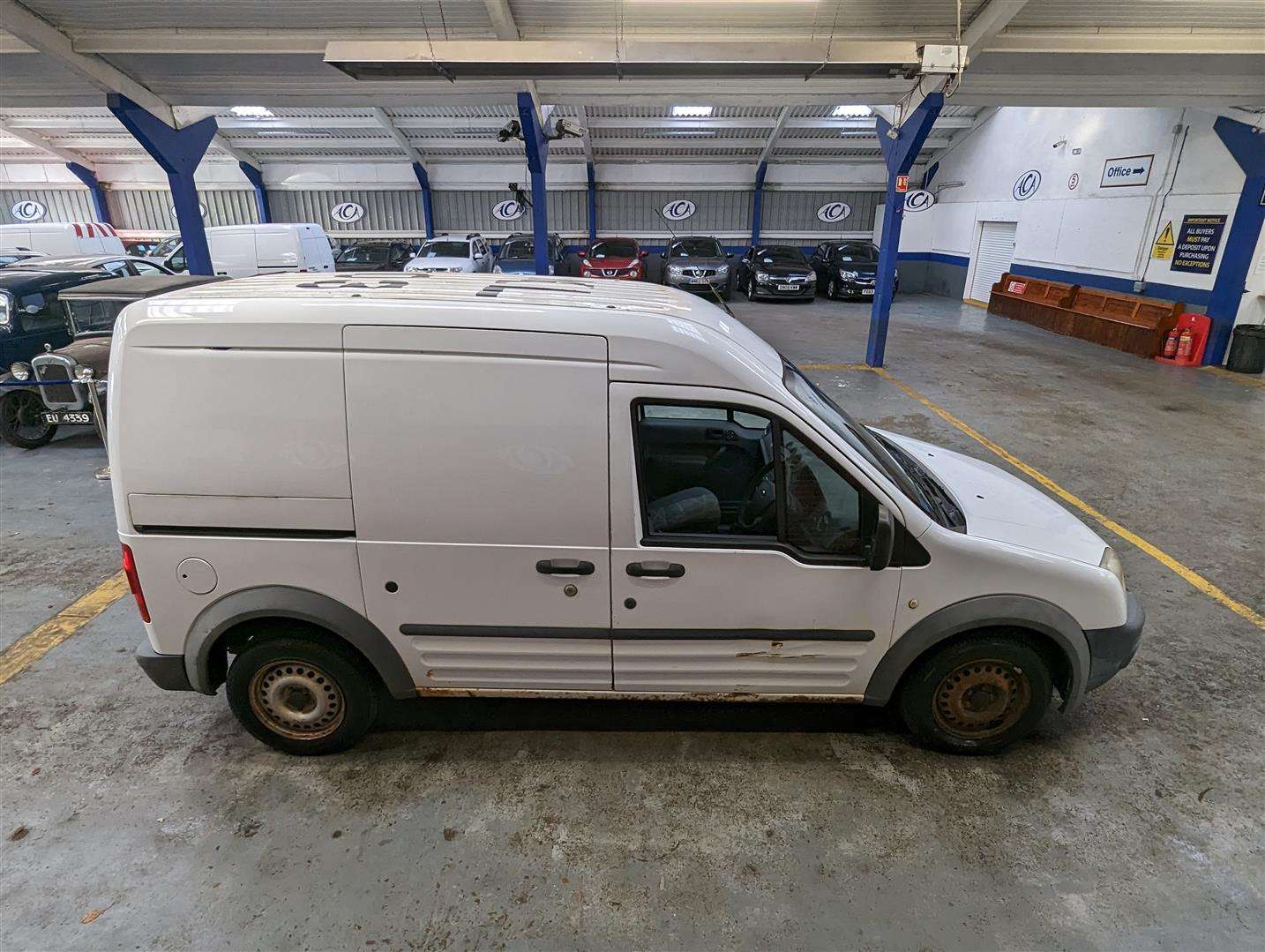 <p>2011 FORD TRAN CONNECT 90 T230</p>