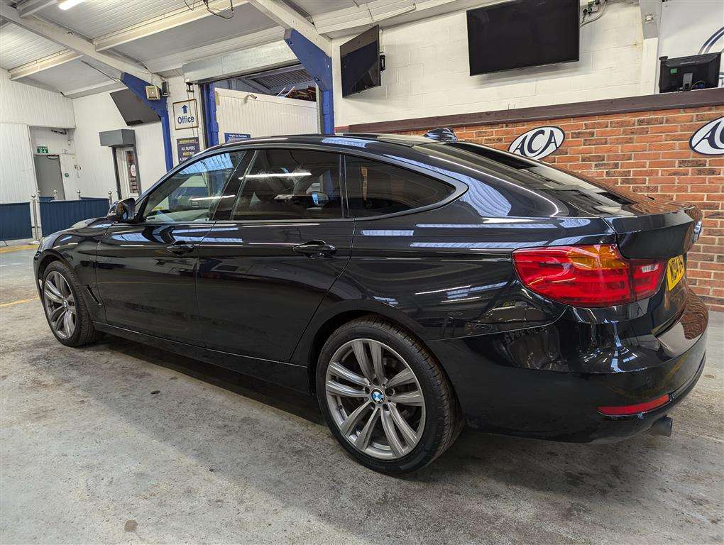 <p>2014 BMW 320D SPORT GT</p>