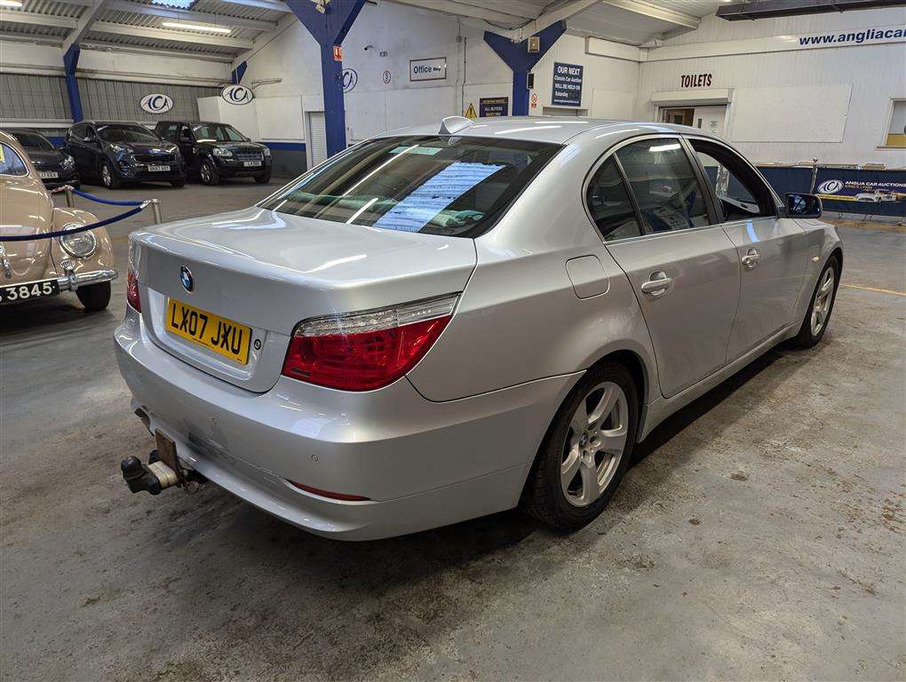 <p>2007 BMW 520D SE AUTO</p>