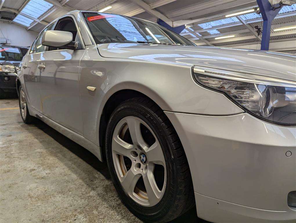 <p>2007 BMW 520D SE AUTO</p>