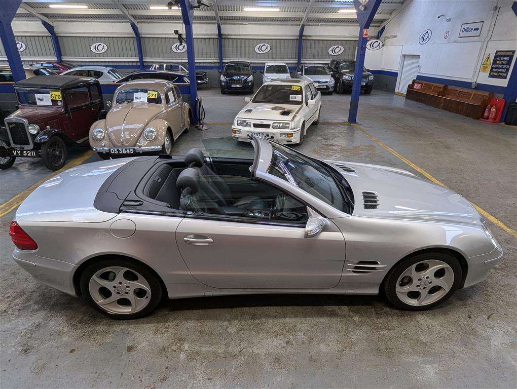 <p>2005 MERCEDES SL 350 AUTO</p>