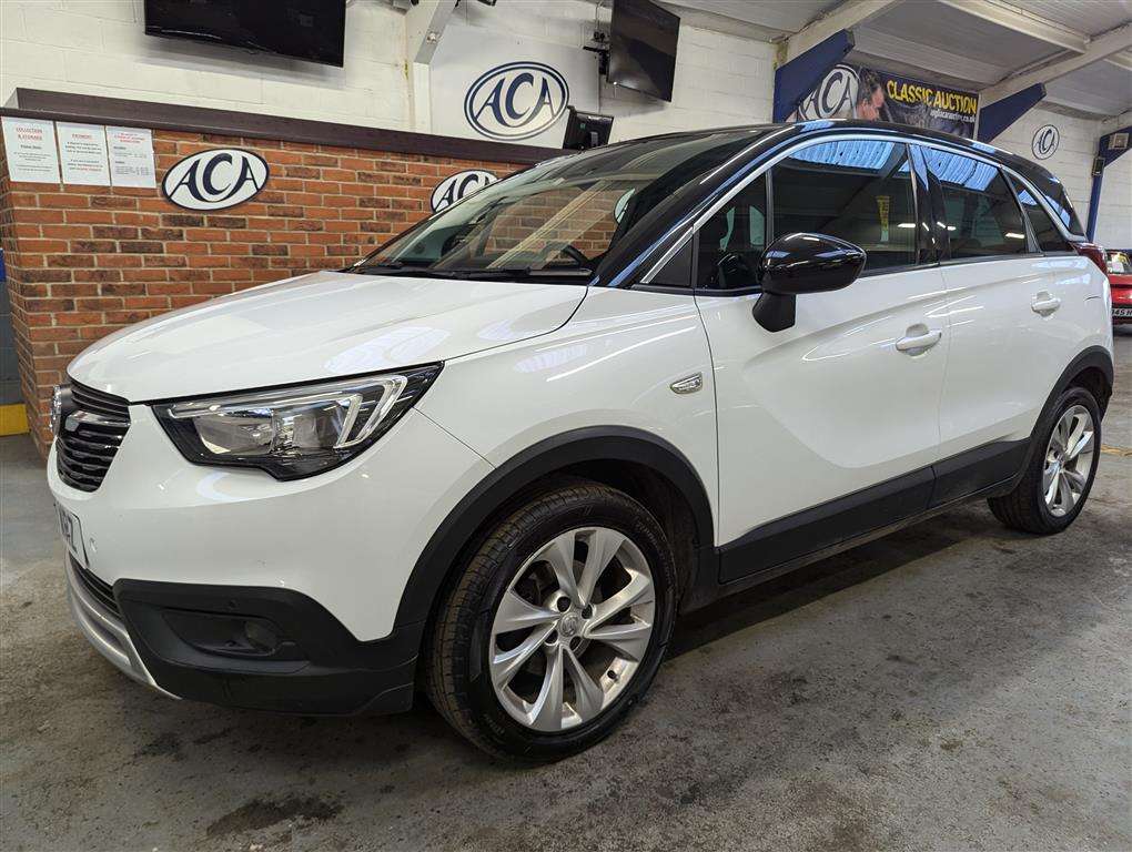 <p>2018 VAUXHALL CROSSLAND X TEC LN NAV T</p>