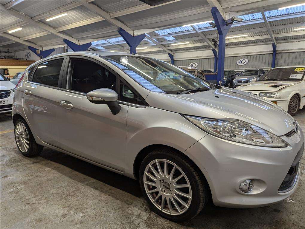 <p>2010 FORD FIESTA TITANIUM TDCI 70</p>