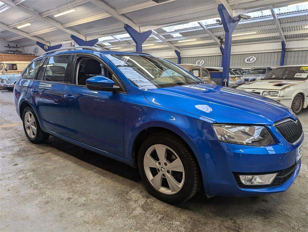 <p>2015 SKODA OCTAVIA GREENLINE III TDI</p>