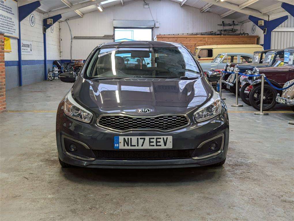 <p>2017 KIA CEED 2 ISG CRDI</p>