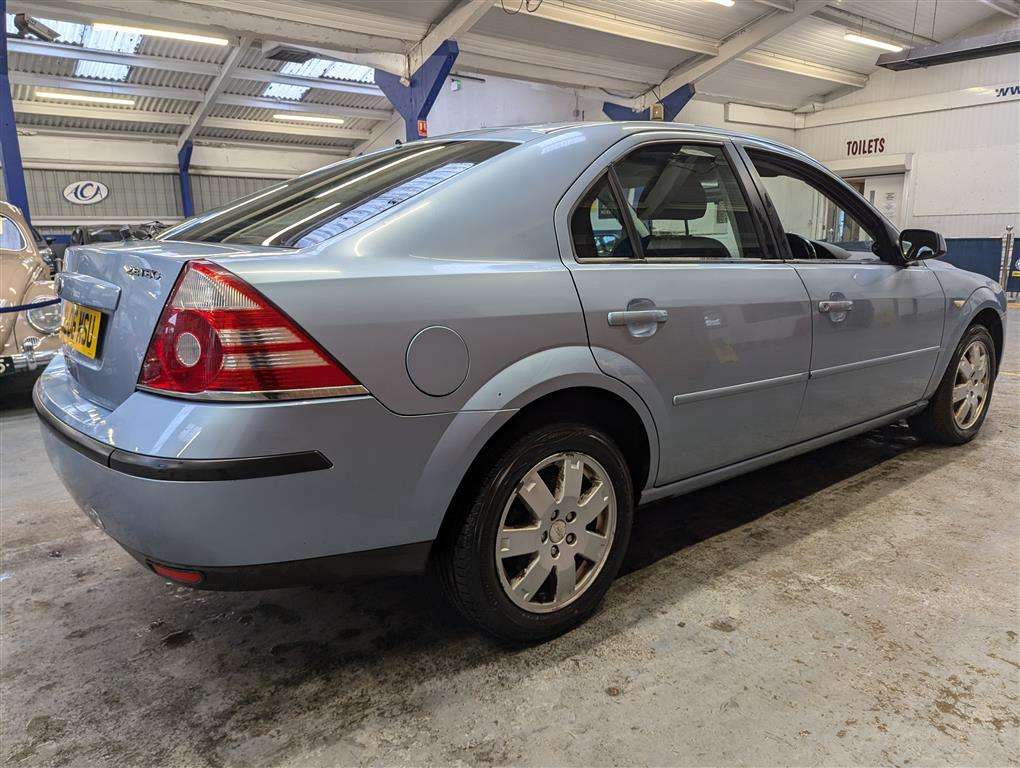 <p>2006 FORD MONDEO ZETEC</p>