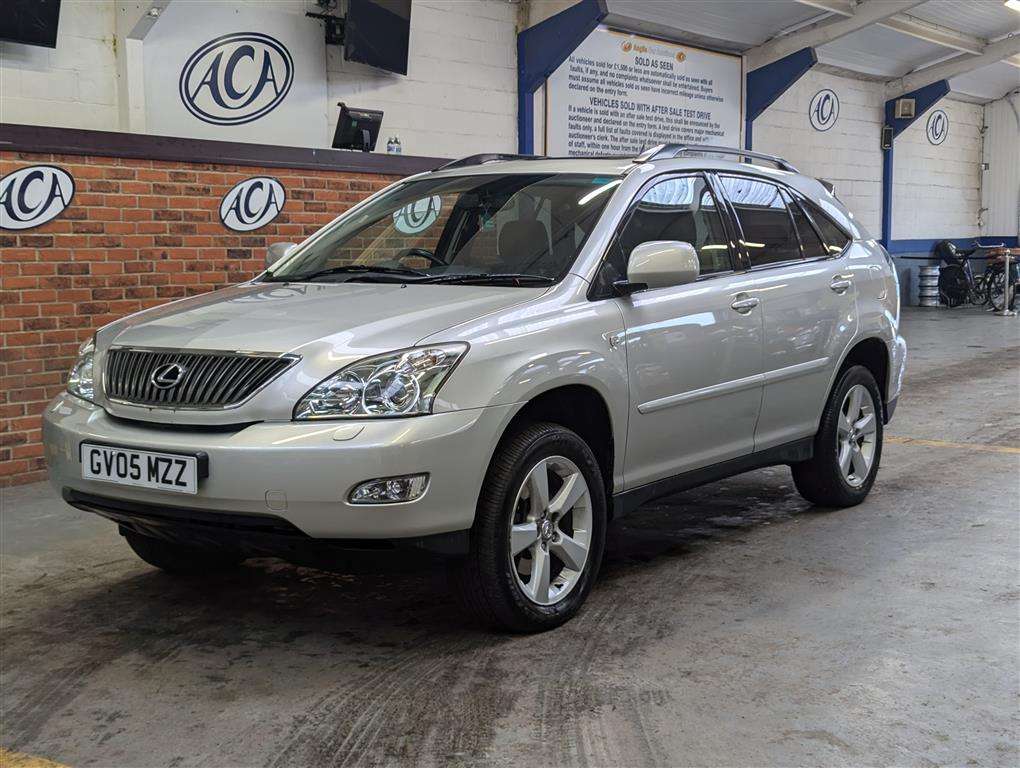 <p>2005 LEXUS RX300 SE-L AUTO</p>