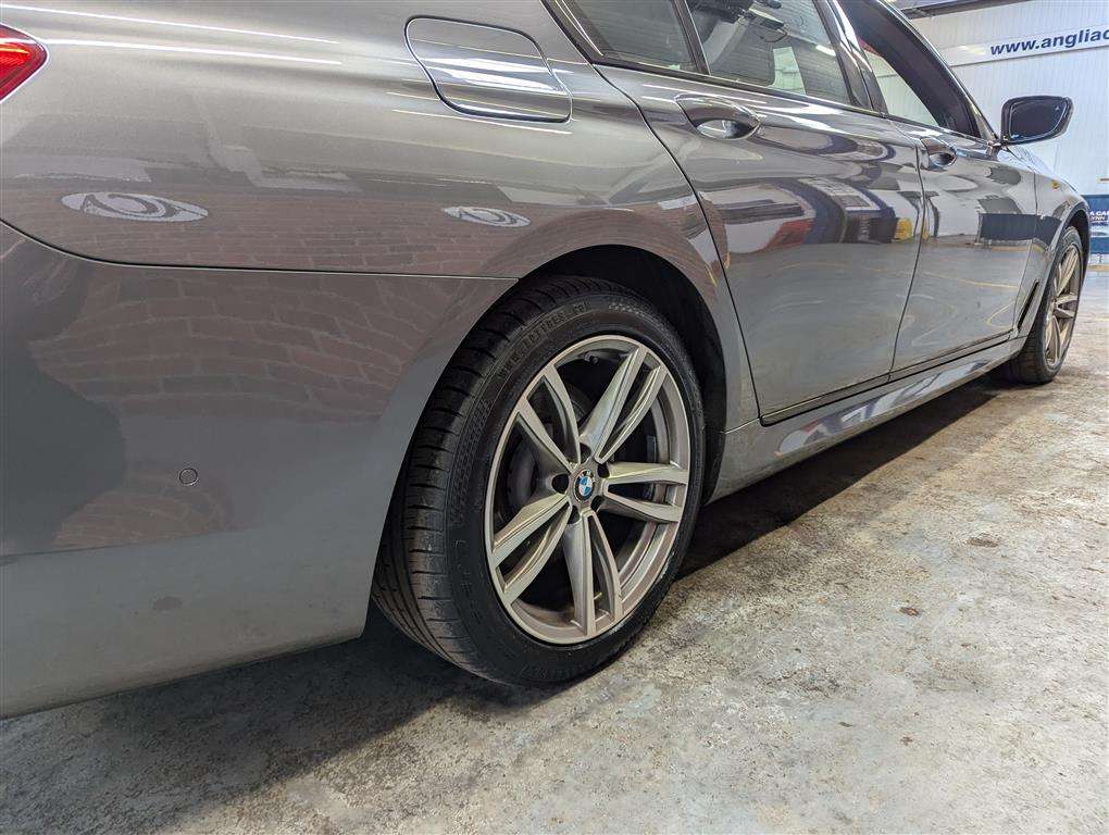 <p>2018 BMW 740D XDRIVE M SPORT AUTO</p>