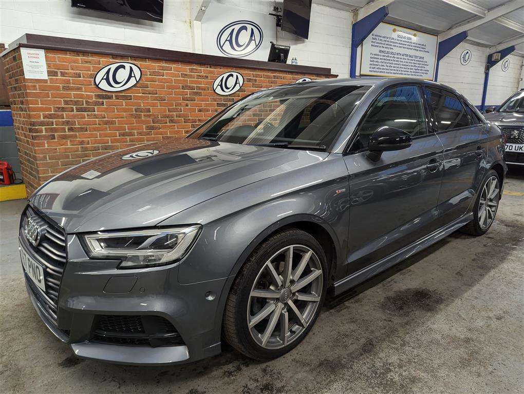 <p>2018 AUDI A3 S LINE BLACK EDITION T</p>