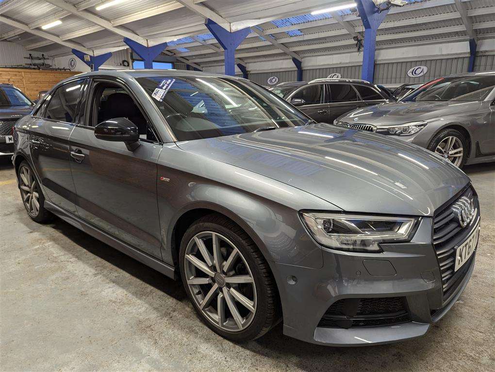 <p>2018 AUDI A3 S LINE BLACK EDITION T</p>