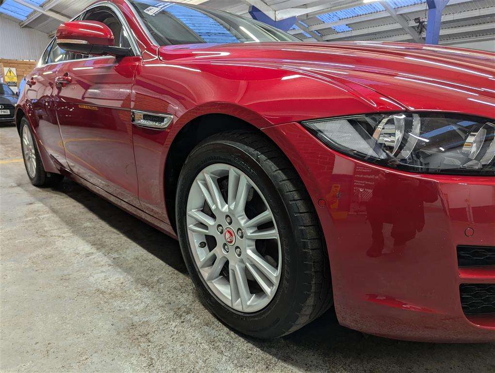 <p>2017 JAGUAR XE PRESTIGE I AUTO</p>