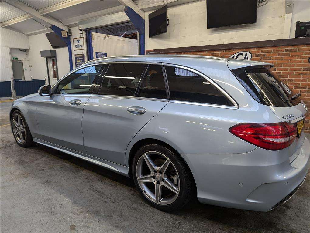 <p>2015 MERCEDES-BENZ C300 AMGLINE PREM + BTEC</p>