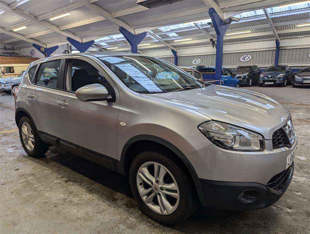 <p>2010 NISSAN QASHQAI ACENTA CVT</p>