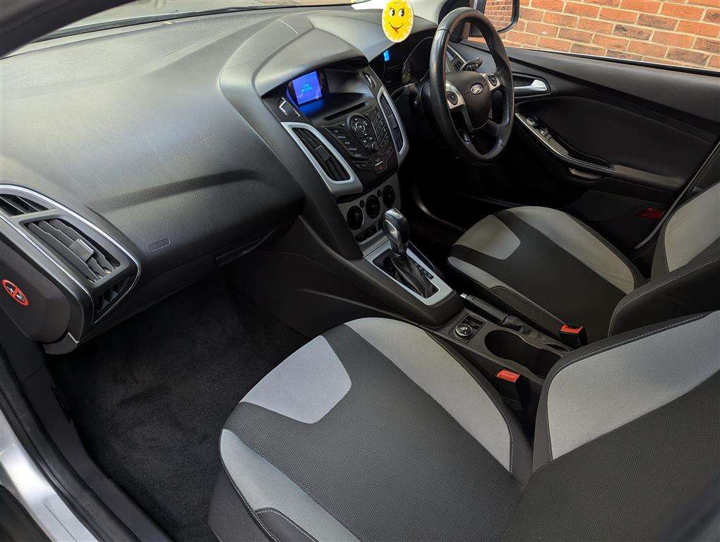 <p>2012 FORD FOCUS ZETEC AUTO</p>