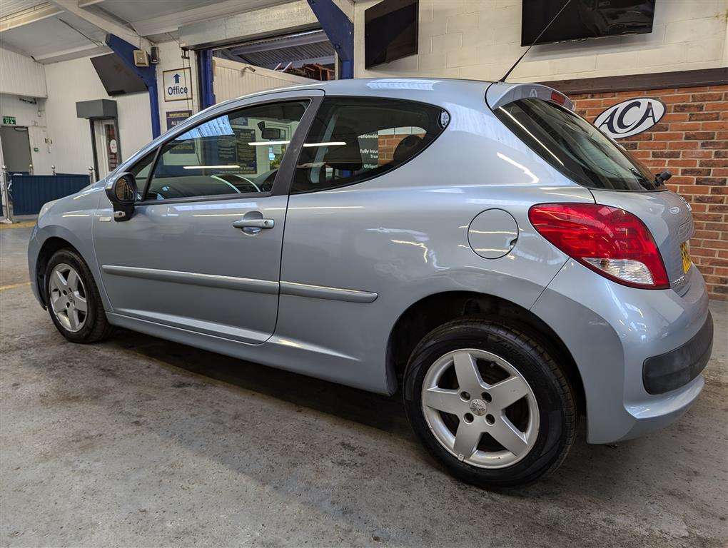 <p>2010 PEUGEOT 207 MILLESIM</p>