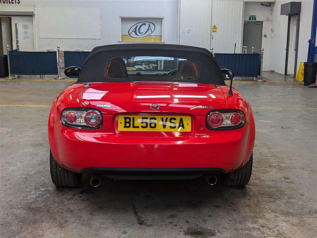 <p>2007 MAZDA MX-5</p>