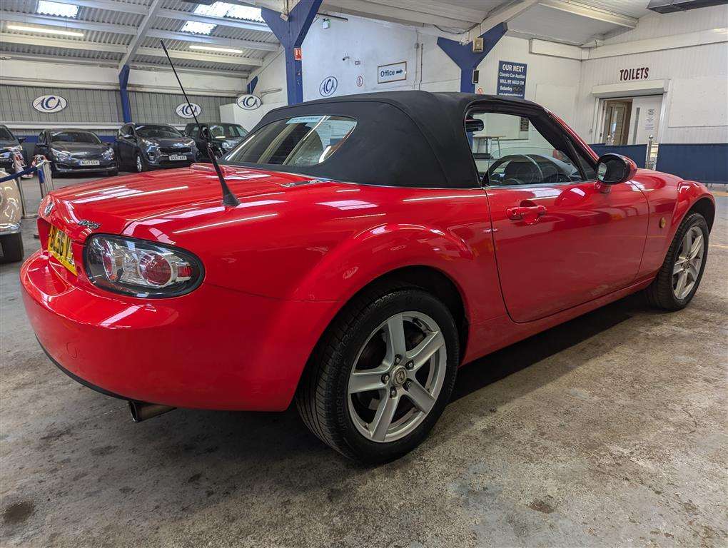 <p>2007 MAZDA MX-5</p>