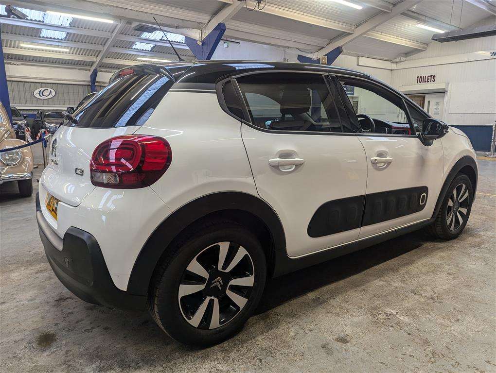 <p>2017 CITROEN C3 FLAIR PURETECH</p>