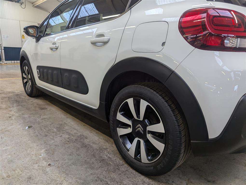 <p>2017 CITROEN C3 FLAIR PURETECH</p>