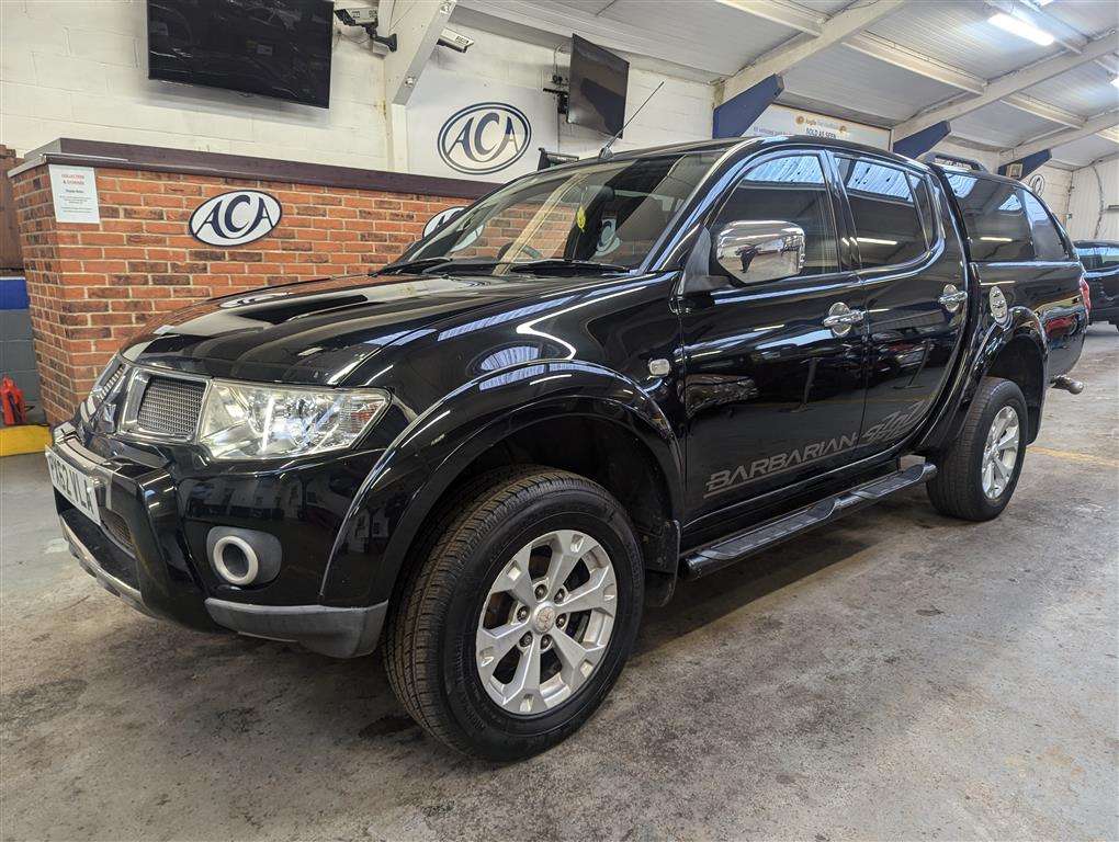 <p>2012 MITSUBISHI L200 BARBARIAN LB DCB DI-</p>