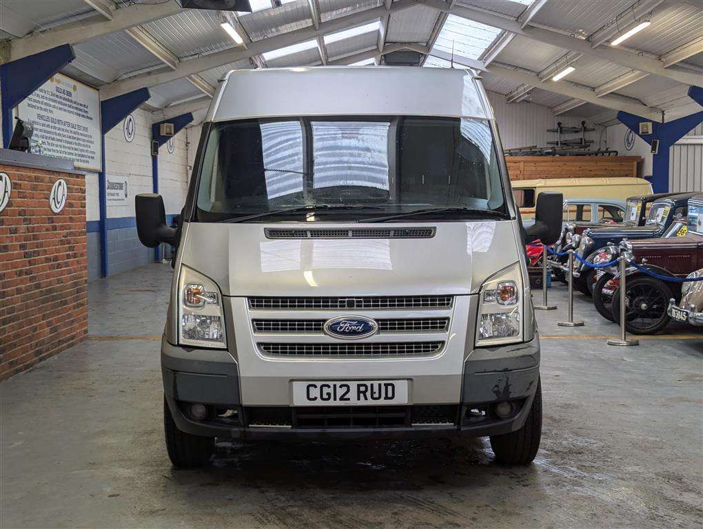 <p>2012 FORD TRANSIT 125 T350 TREND RW</p>