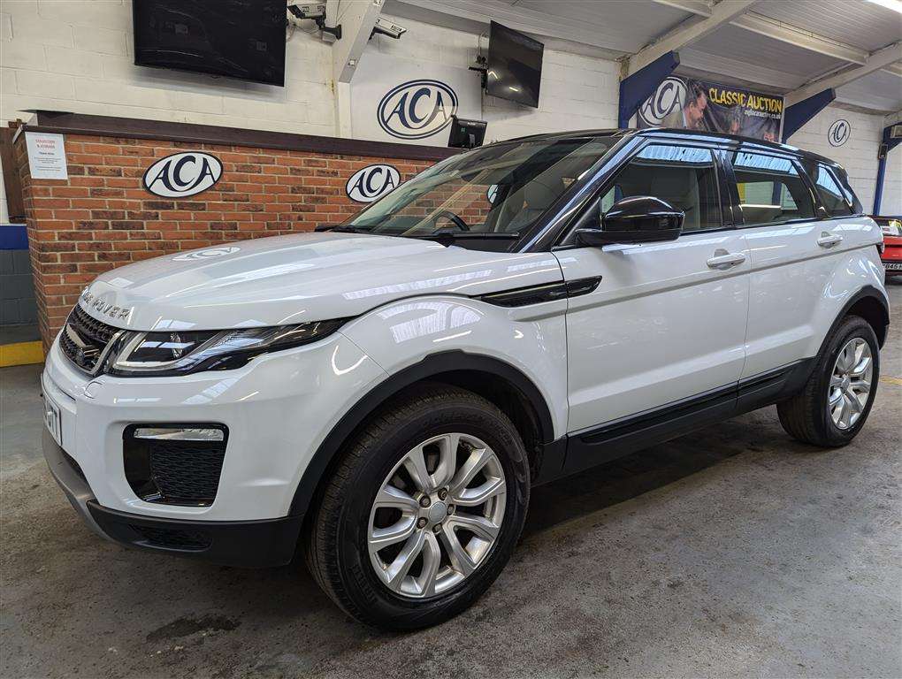 <p>2016 LAND ROVER R ROVER EVOQUE SE TECH TD</p>