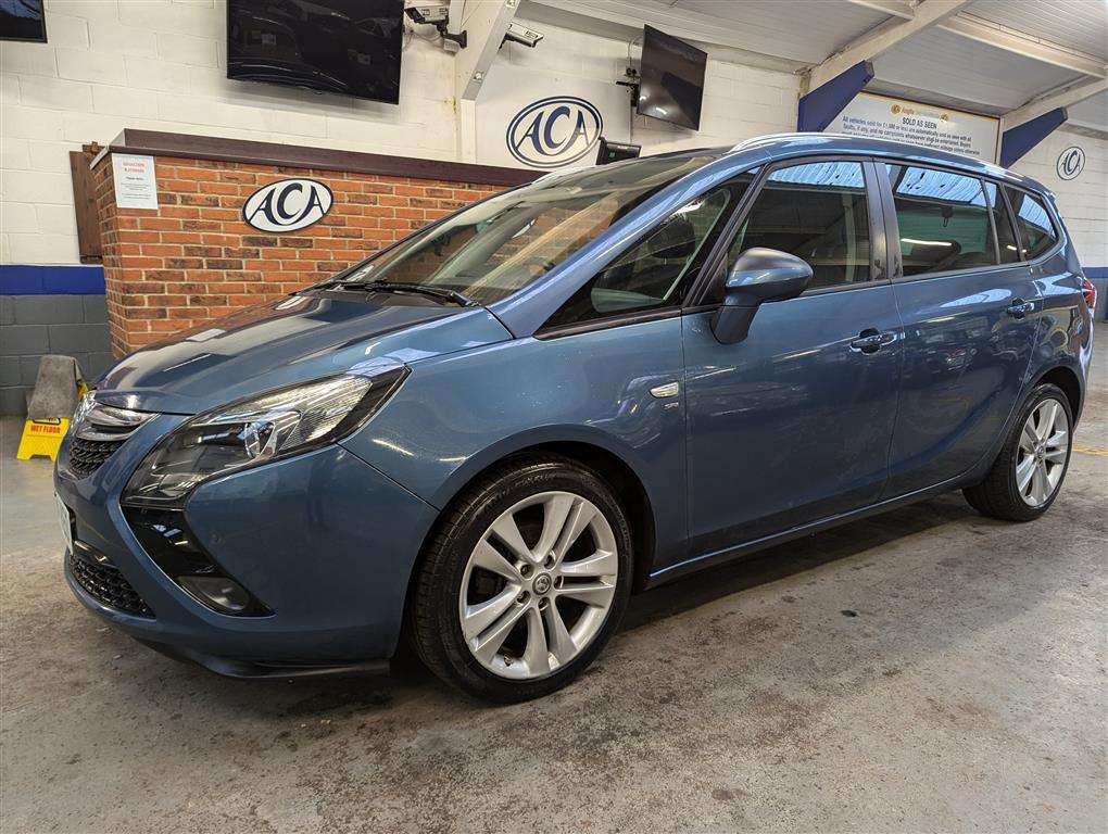 <p>2014 VAUXHALL ZAFIRA TOURER SRI TURBO</p>