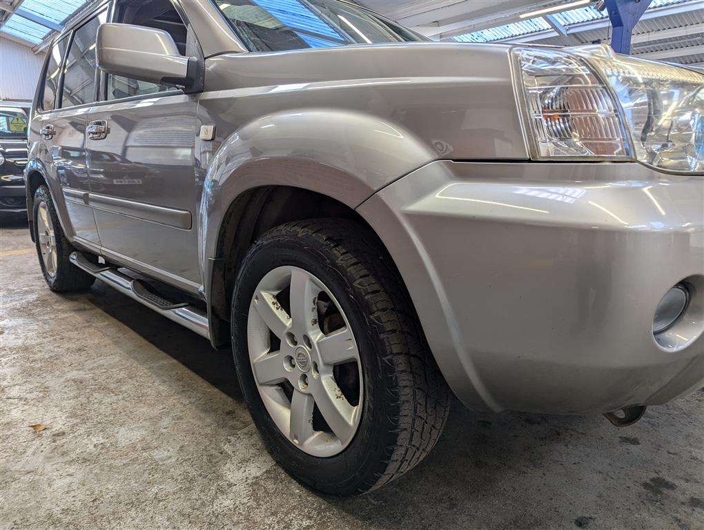 <p>2006 NISSAN X-TRAIL COLUMBIA DCI</p>