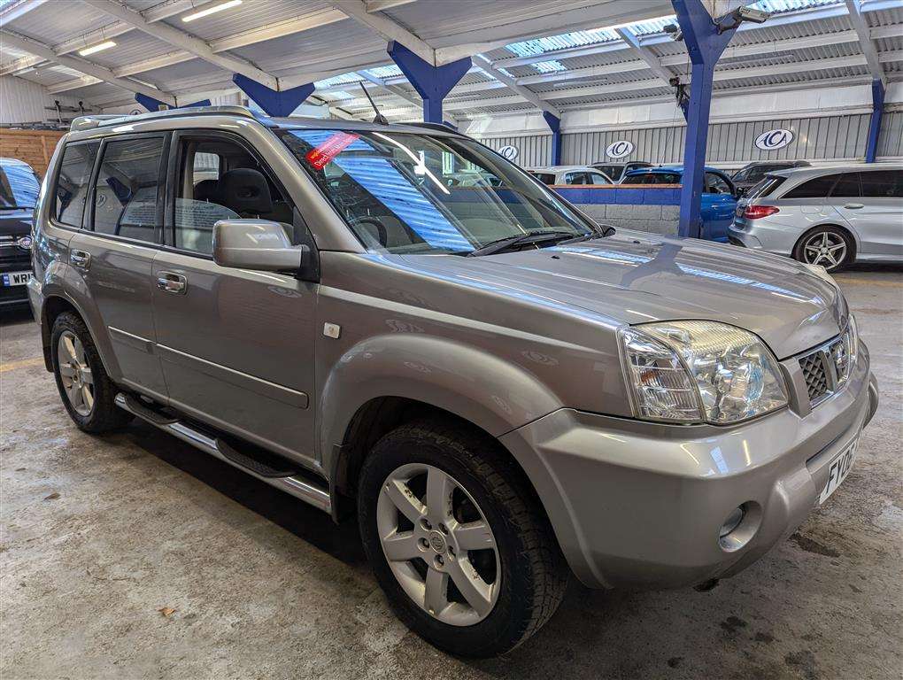 <p>2006 NISSAN X-TRAIL COLUMBIA DCI</p>