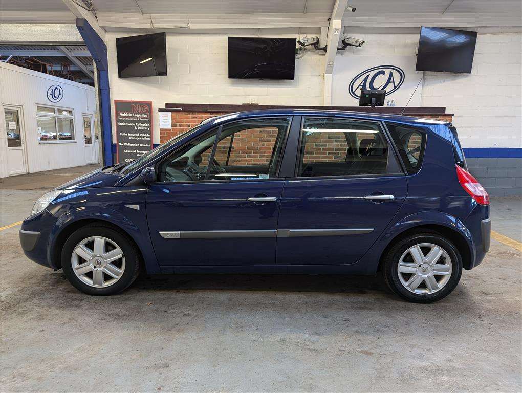 <p>2004 RENAULT SCENIC DYNAMIQUE 16V</p>