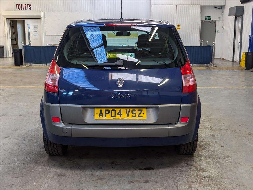 <p>2004 RENAULT SCENIC DYNAMIQUE 16V</p>